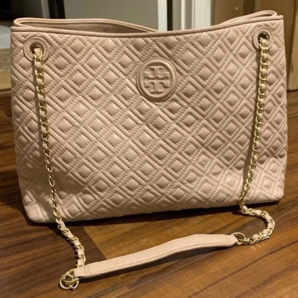 Tory Burch tory burch